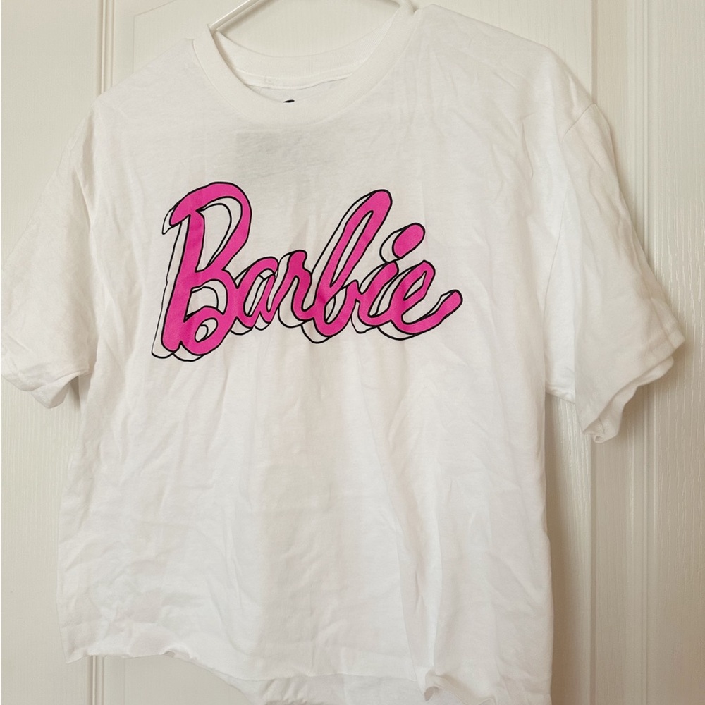 Barbie Loose Fitting Graphic T-Shirt Crop Top